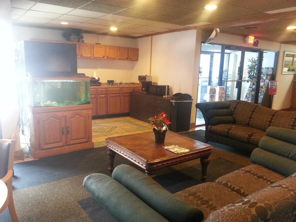 America'S Best Inn & Suites Clarksville קלרקסוויל מראה חיצוני תמונה