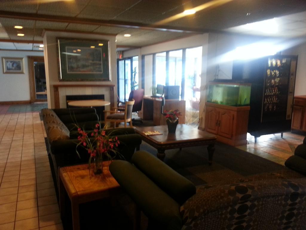 America'S Best Inn & Suites Clarksville קלרקסוויל מראה חיצוני תמונה